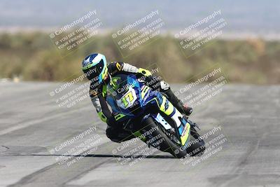 media/Oct-05-2025-CVMA (Sun) [[beeef4f201]]/Race 7-Middleweight Shootout/